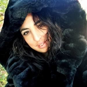 Meet your Posher, Carina